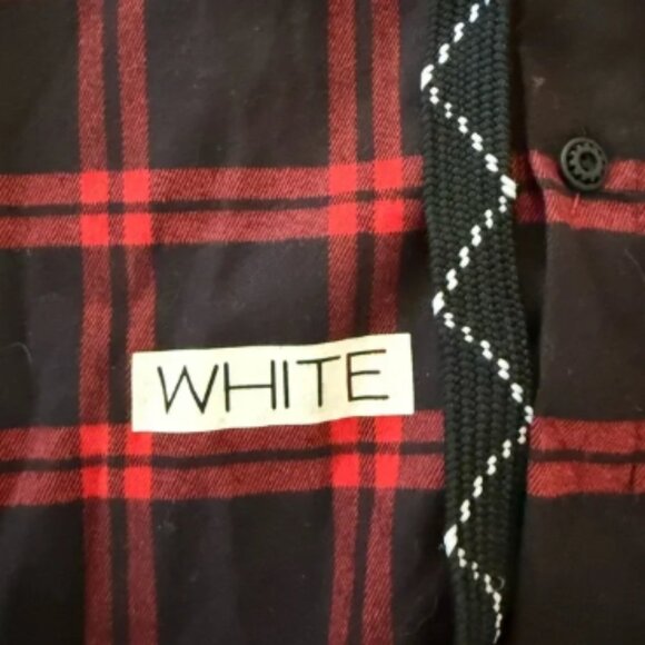 Off-White Red and Black Flannel Large - Picture 3 of 6